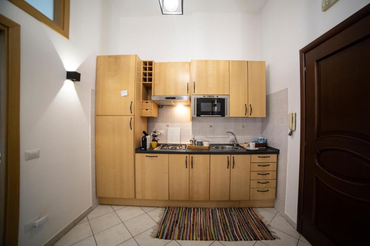 Apartamento Bnb Al Centro E Meglio, Napoli Exterior foto